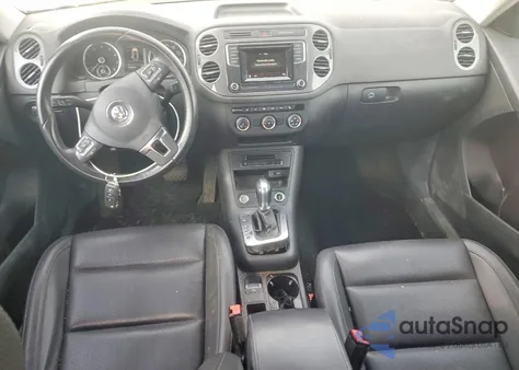 2016 Volkswagen Tiguan S z USA, uszkodzony, nr VIN WVGBV7AX0GW559209